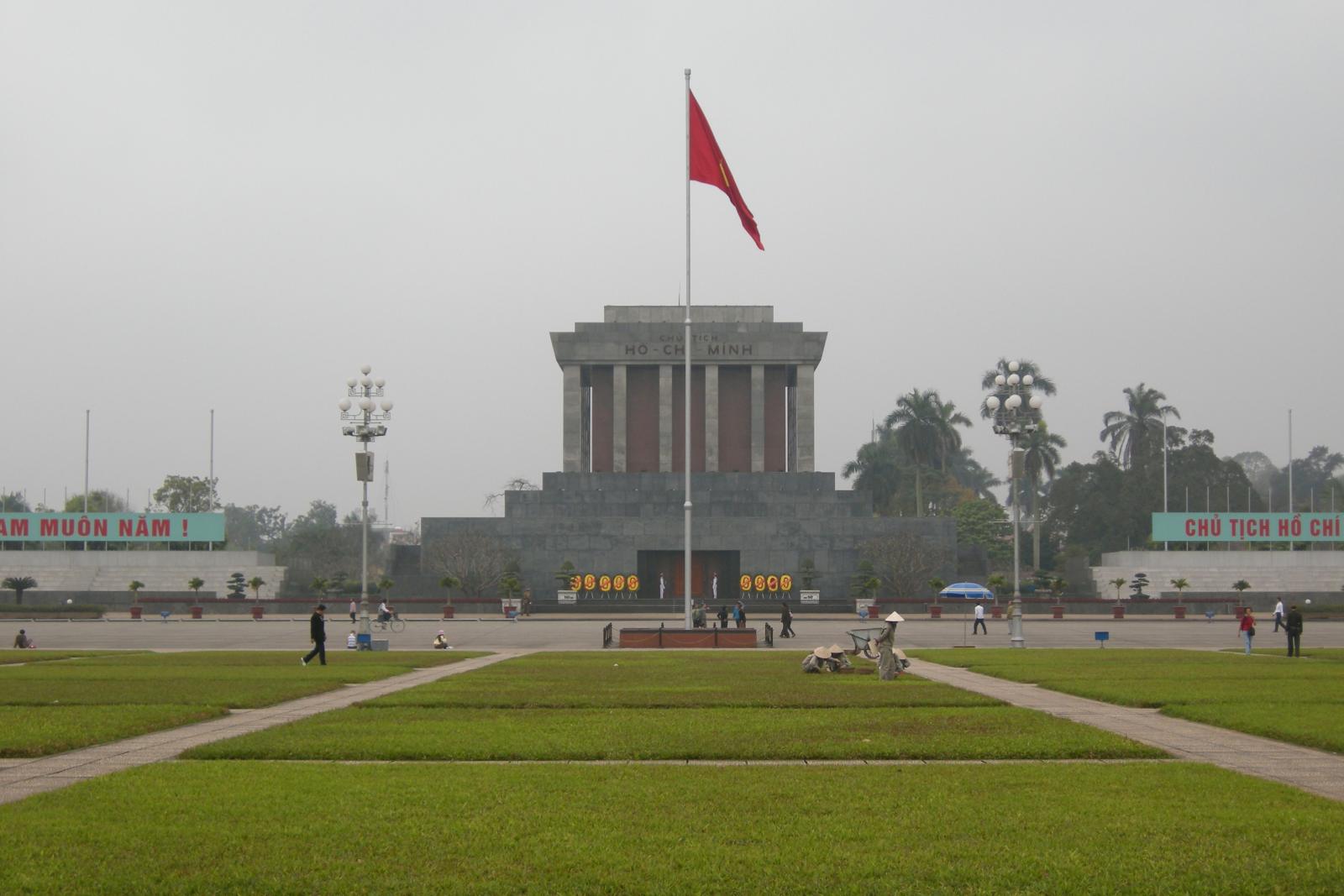 From Paradise to Pho – Sri Lanka & Vietnam