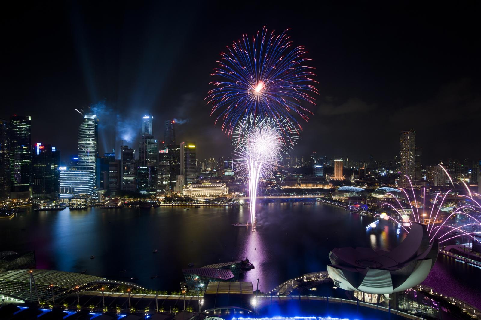 Singapore & Phuket Escape with Singapore Airlines